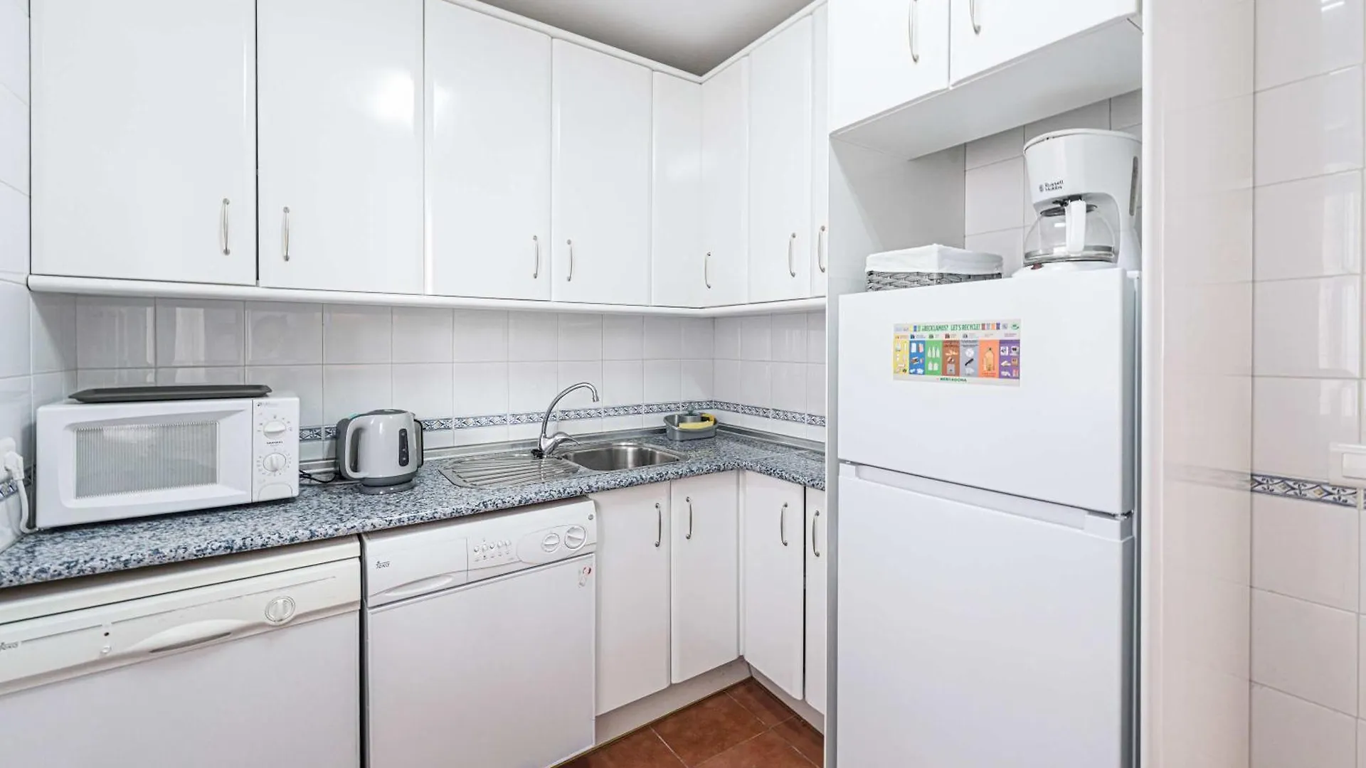 Aljamar 7B Burriana Beach Nerja